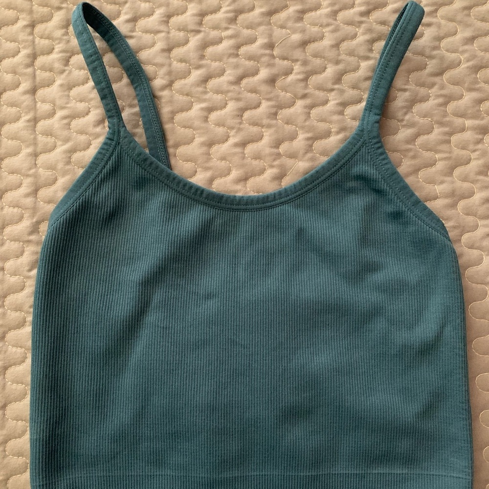 SETactive body crop in color Neptune